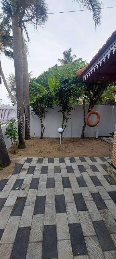 Happy Seas Beach Villa Alappuzha Exterior photo